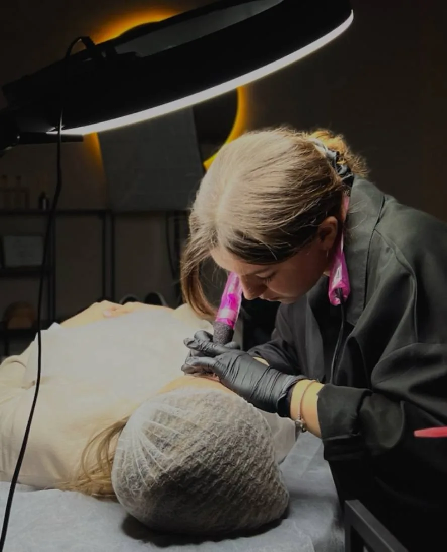 Laserowe usunięcie makijażu permanentnego – KATARZYNA BRUI Salon urody Białystok – efekt zabiegu