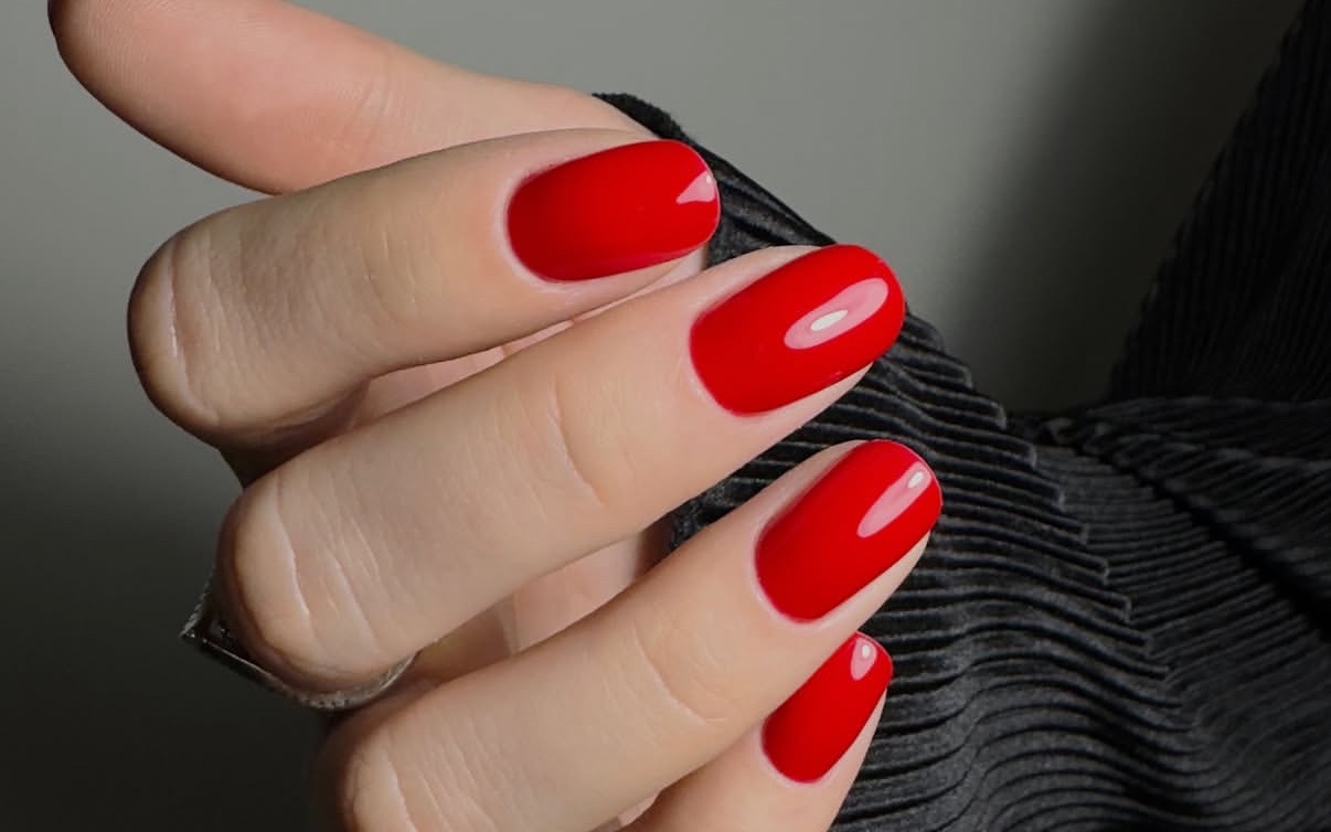 Manicure hybrydowy – KATARZYNA BRUI Salon urody Białystok – efekt zabiegu