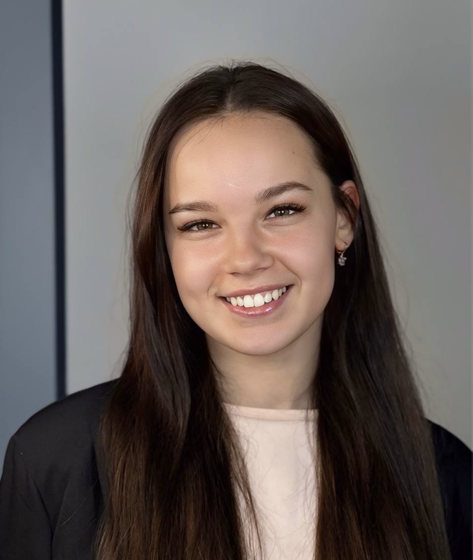 Ksenia – Stylistka stylizacji rzęs i brwi , salon Katarzyna Brui Białystok