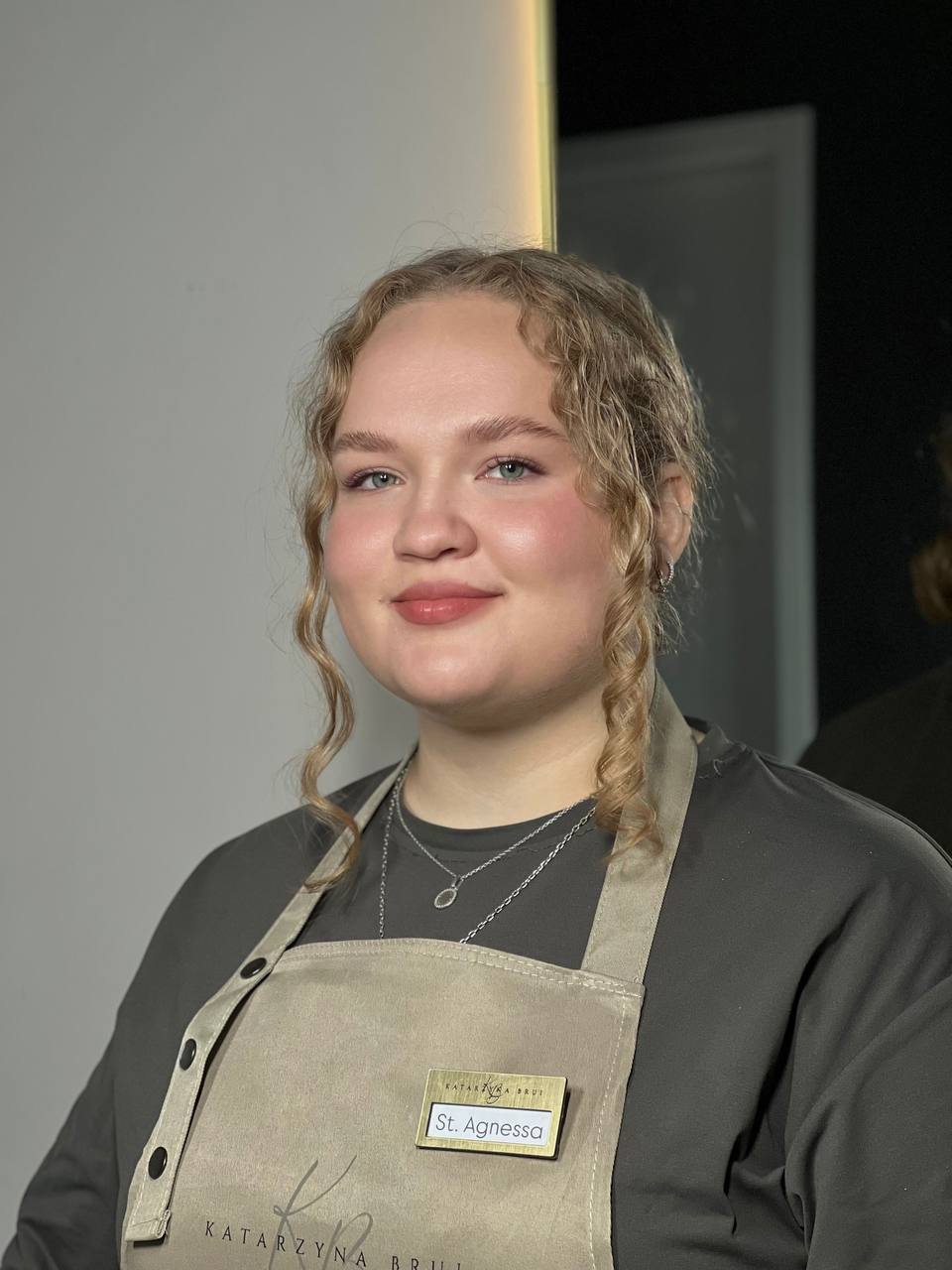 Agnessa – Stylistka manicure/pedicure, salon Katarzyna Brui Białystok